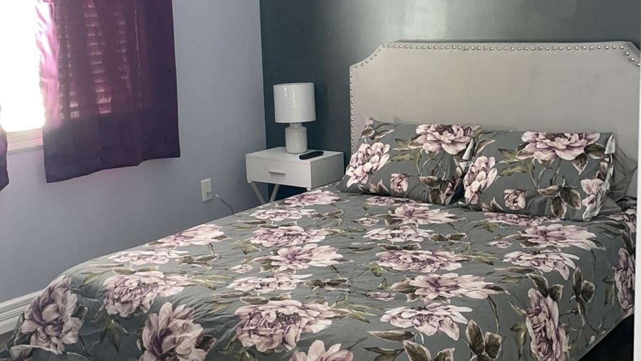 Photo of Bedroom in Milton