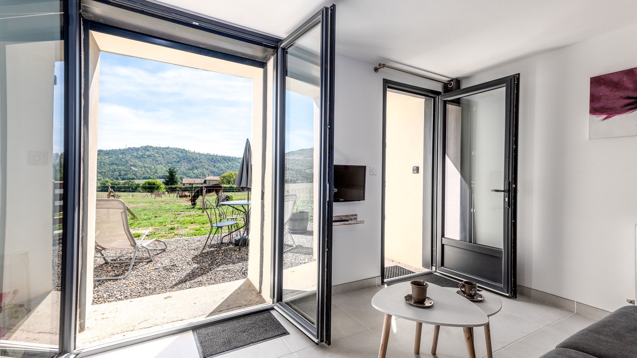 Photo of Livingroom in Champtercier