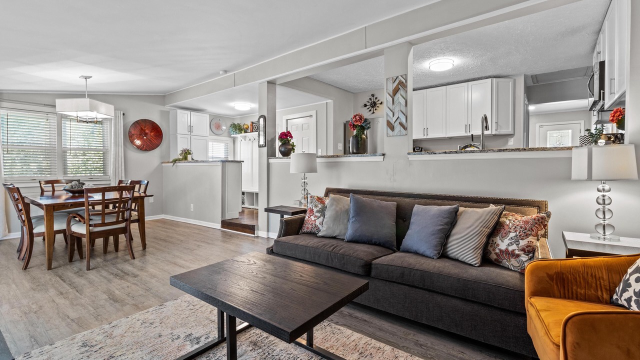Photo of Livingroom in South Kansas City