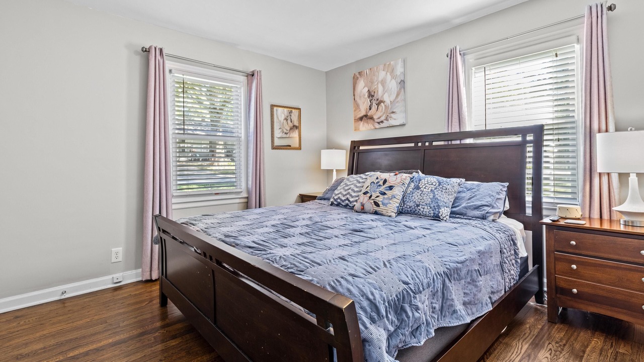 Photo of Bedroom in South Kansas City