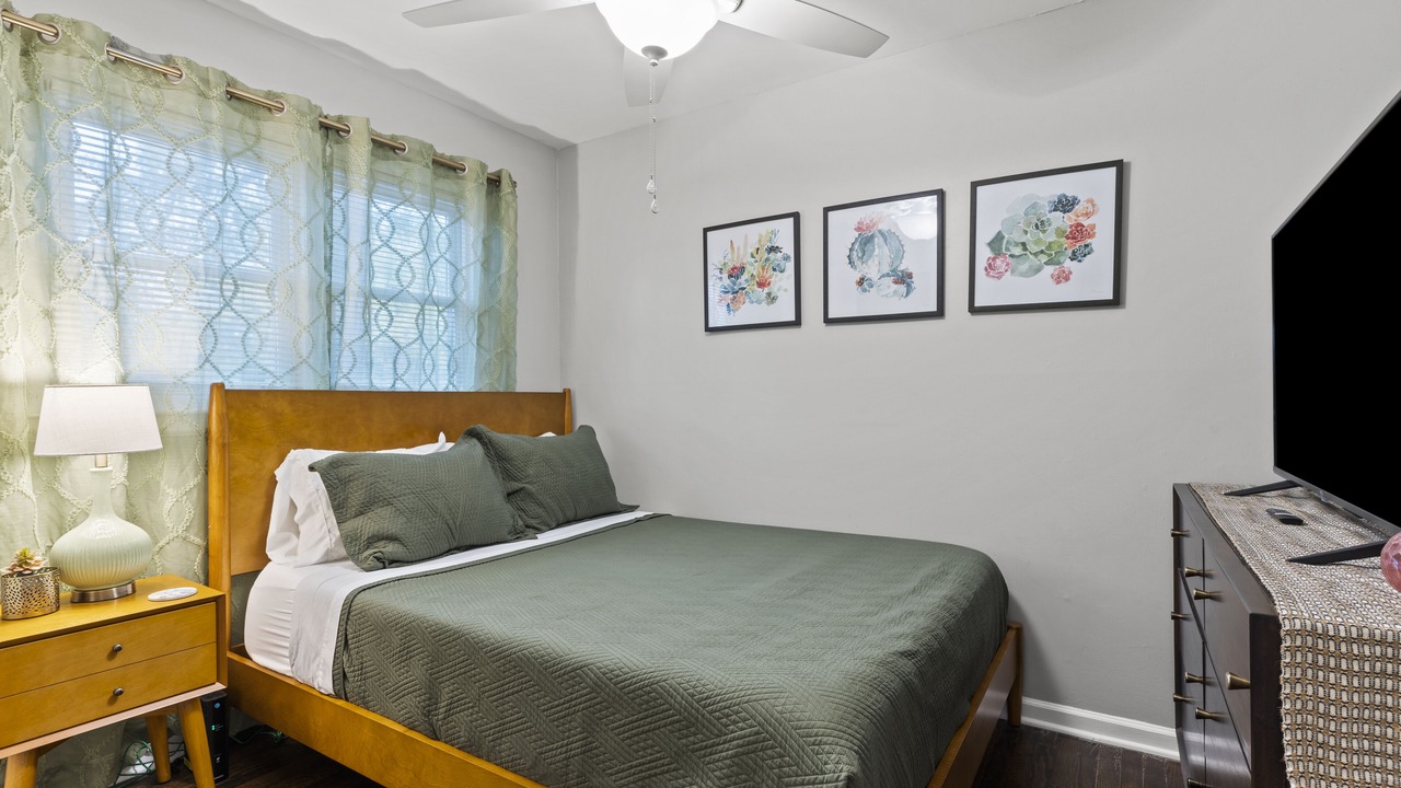 Photo of Bedroom in South Kansas City