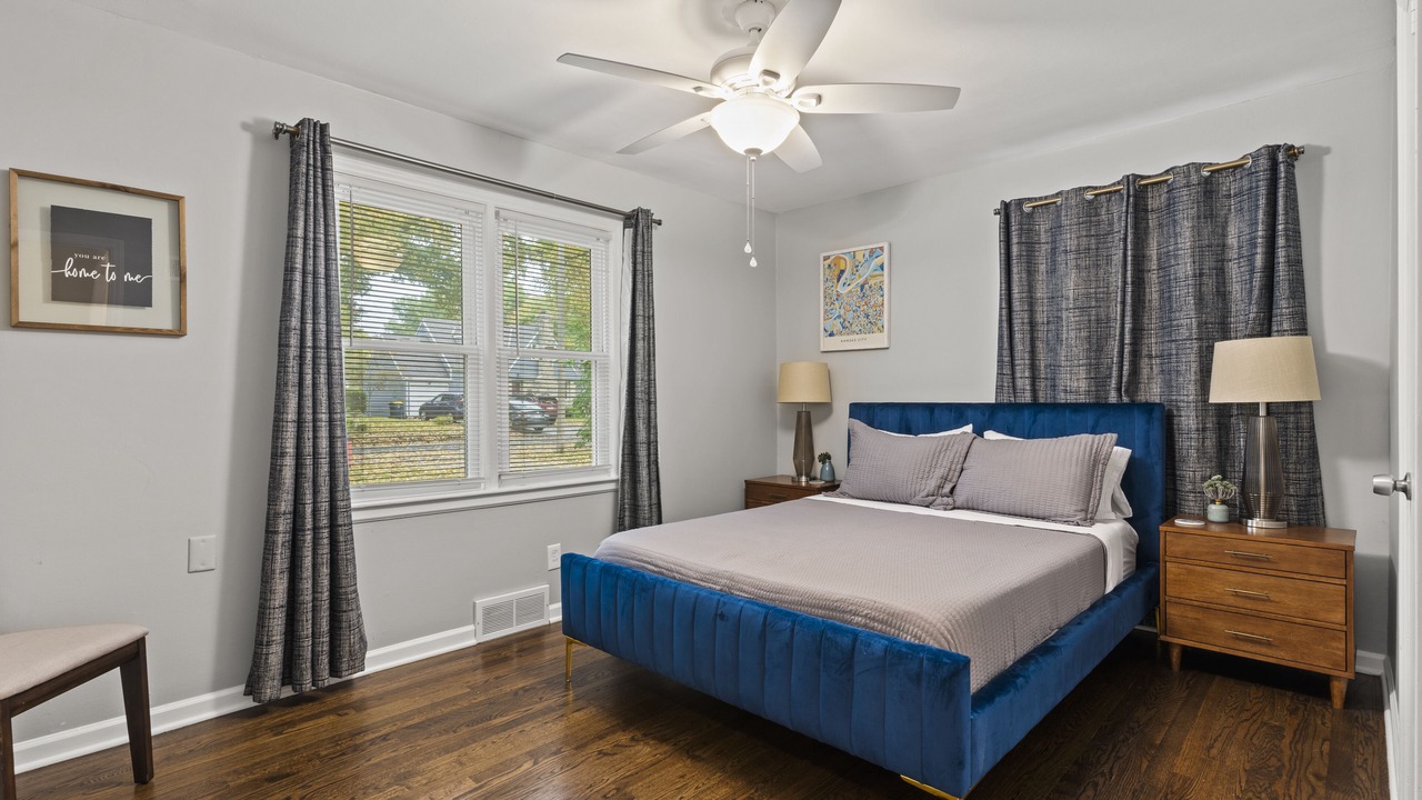Photo of Bedroom in South Kansas City