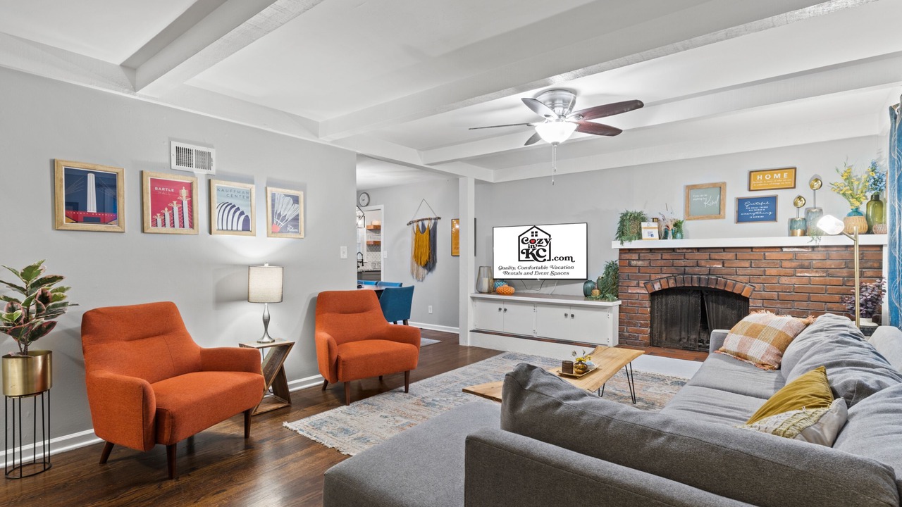 Photo of Livingroom in South Kansas City