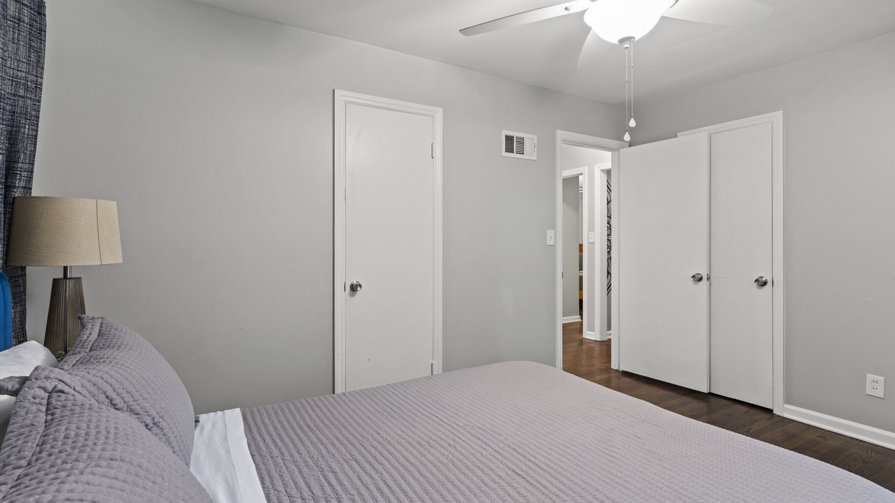 Photo of Bedroom in South Kansas City