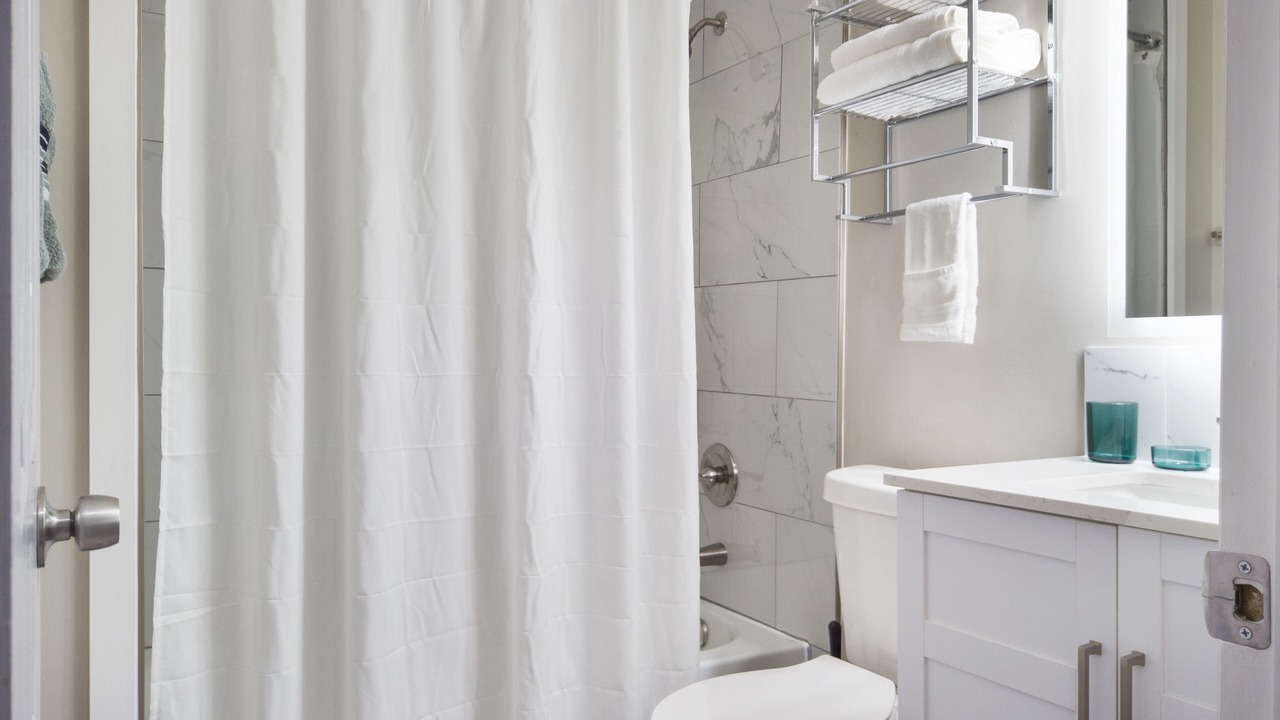 Photo of Bathroom in Kennesaw