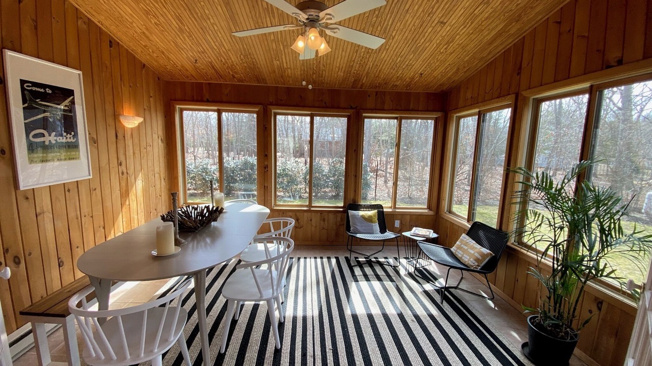 Photo of Others in Hamptons