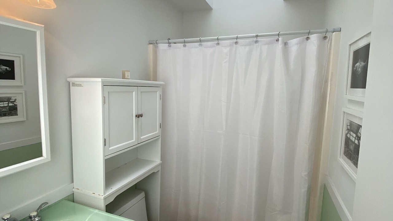 Photo of Others in Hamptons