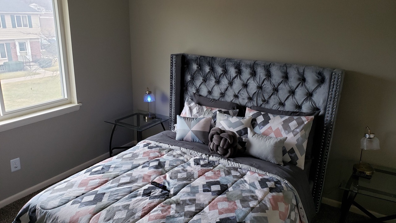 Photo of Bedroom in Troy