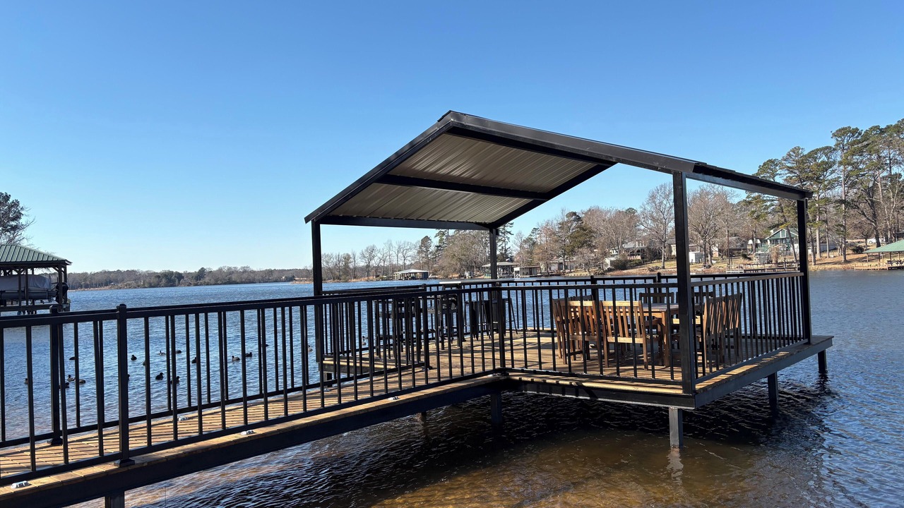 Photo of Outdoor in Mineola