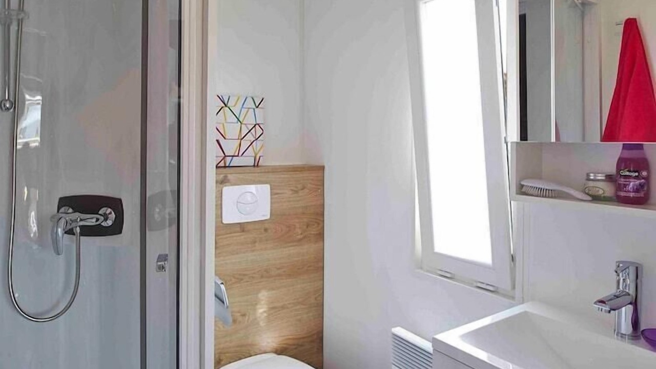Photo of Bathroom in Les Cabanes de Fleury