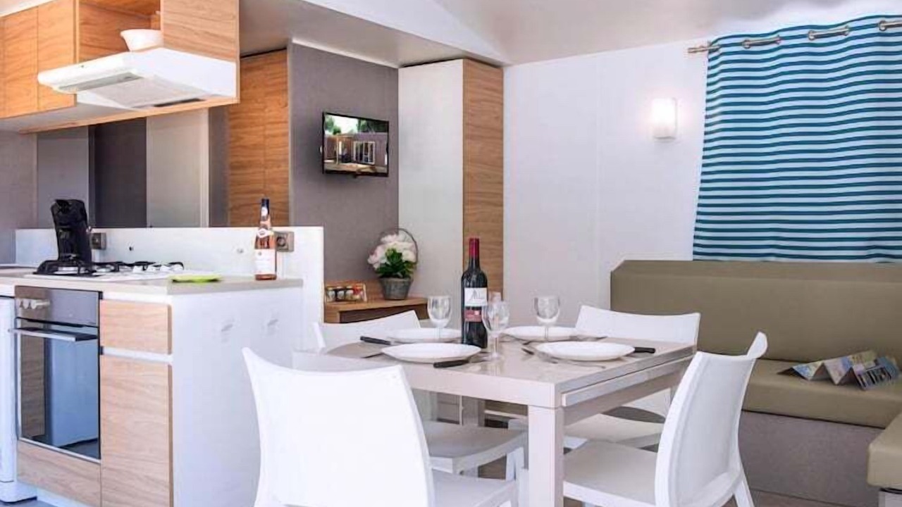 Photo of Others in Les Cabanes de Fleury