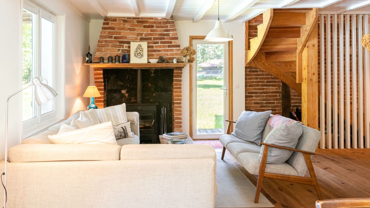 Photo of Livingroom in Saint-Julien-en-Born