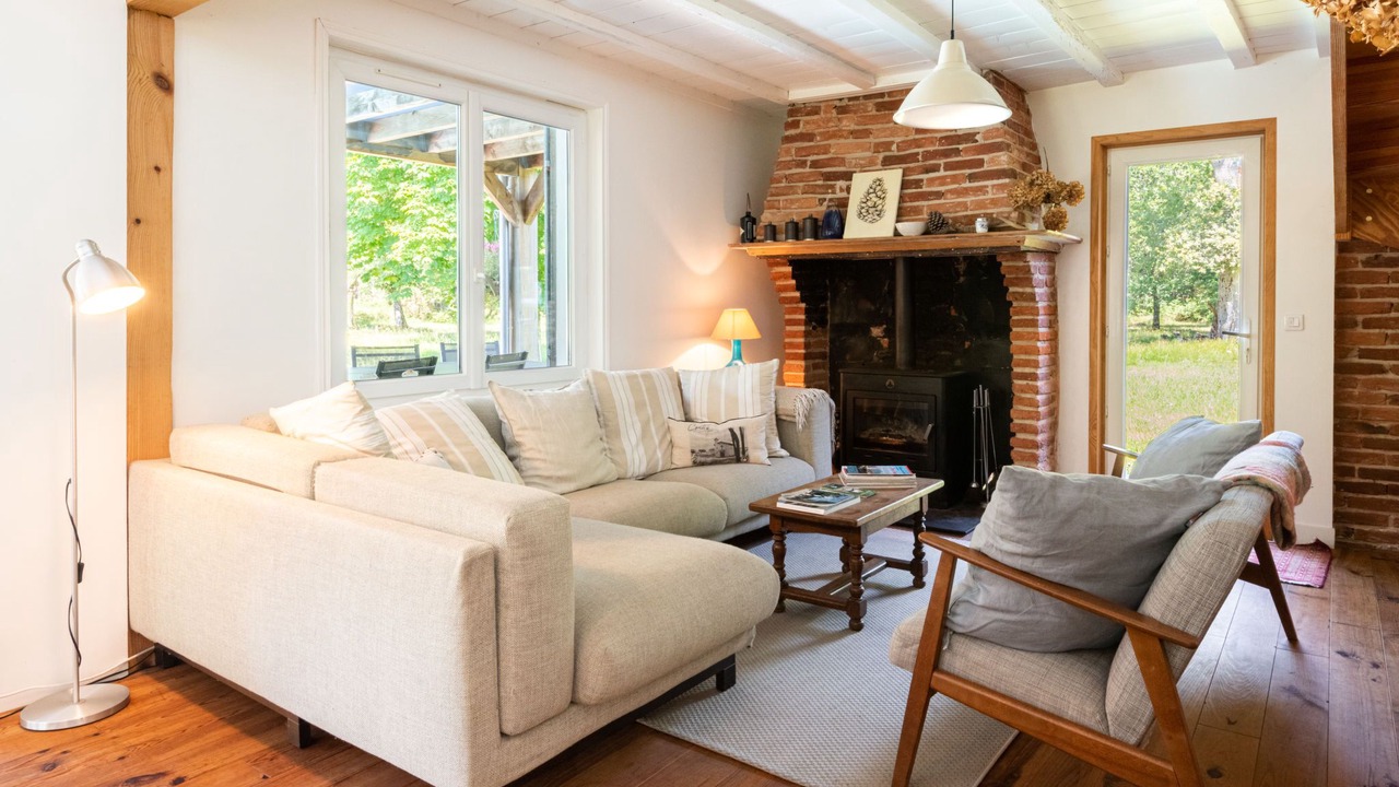 Photo of Livingroom in Saint-Julien-en-Born