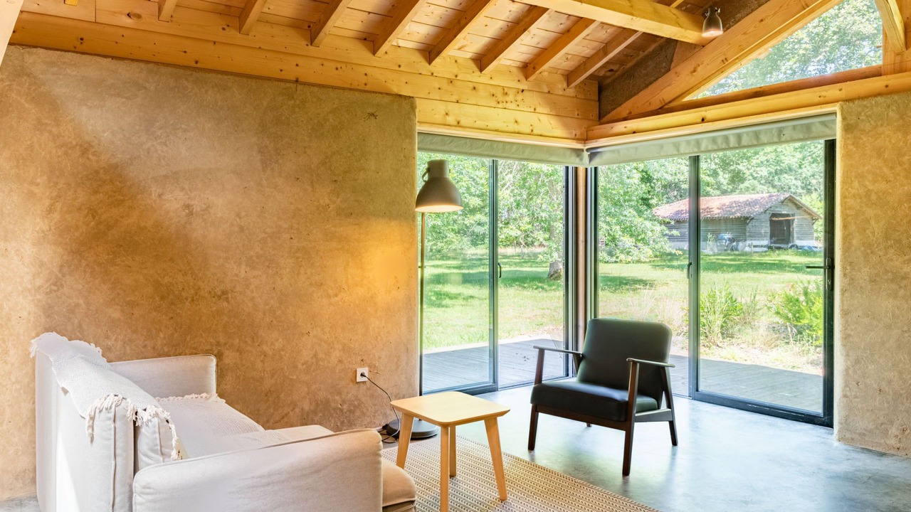 Photo of Livingroom in Saint-Julien-en-Born