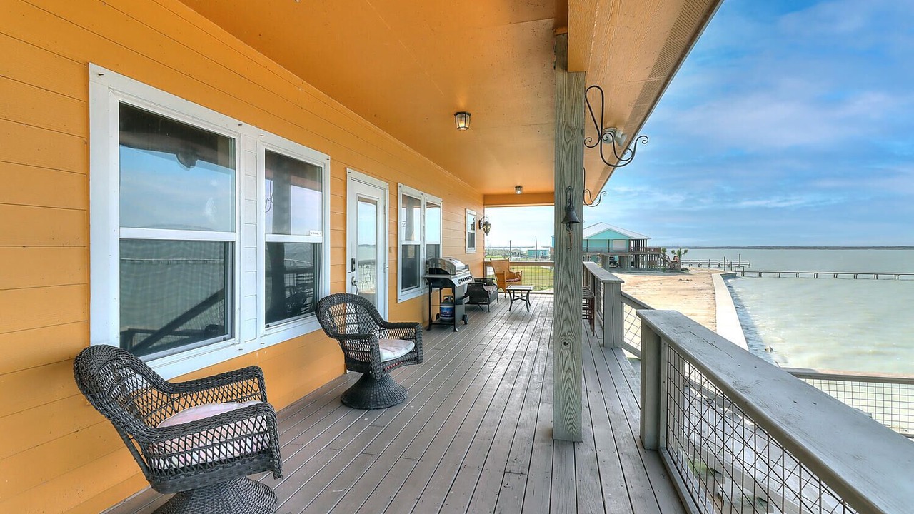 Photo of Patio Balcony in Taft