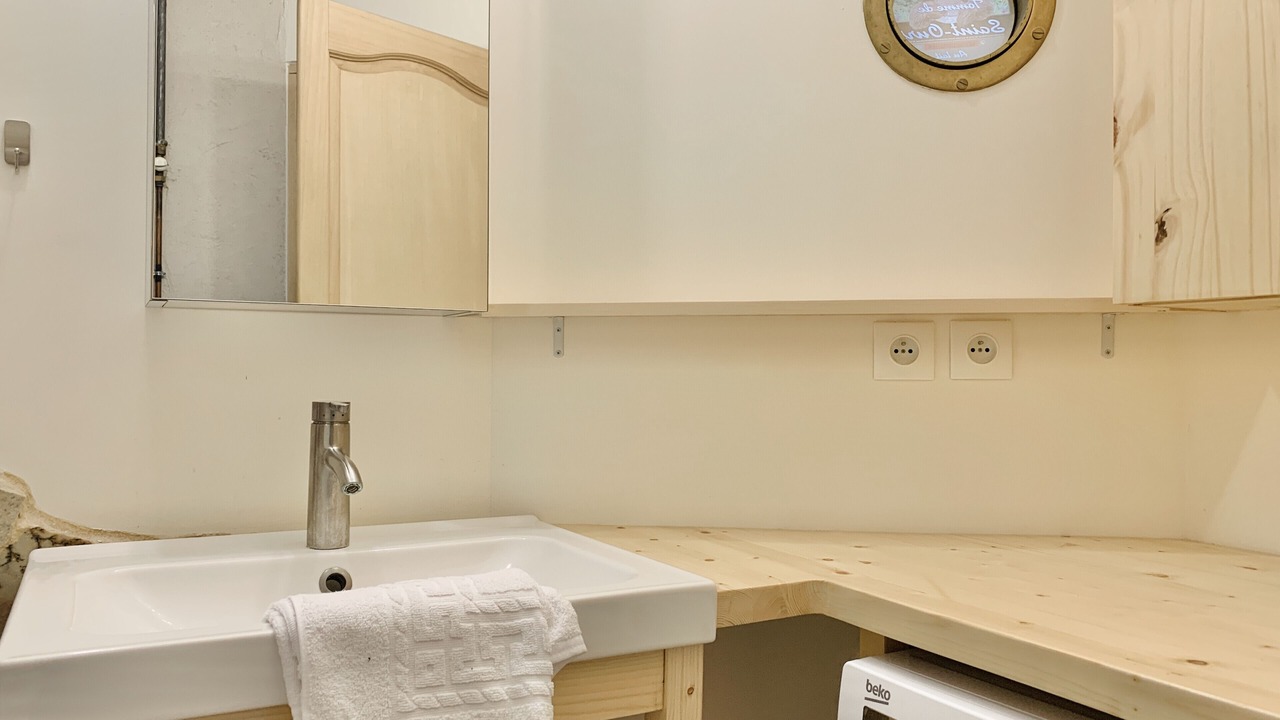 Photo of Bathroom in Secteur 4