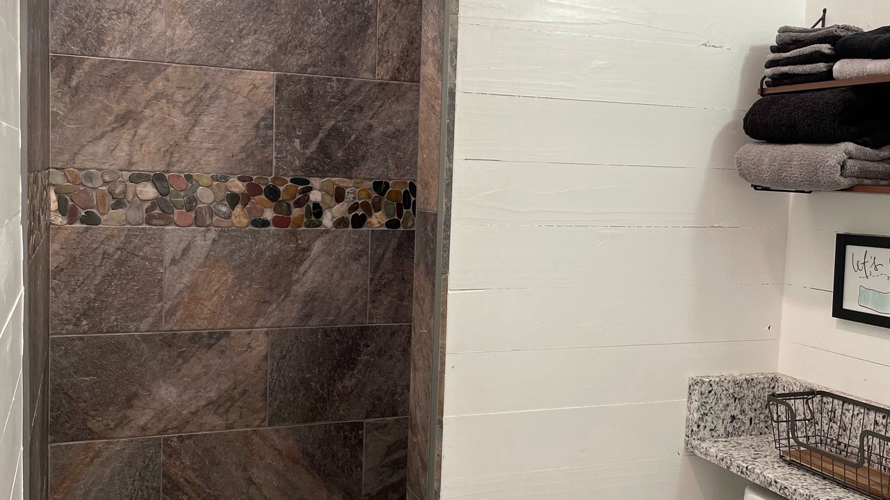 Photo of Bathroom in Avinger