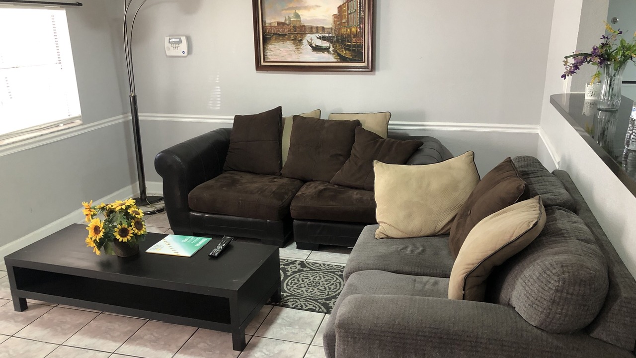 Photo of Livingroom in Tampa