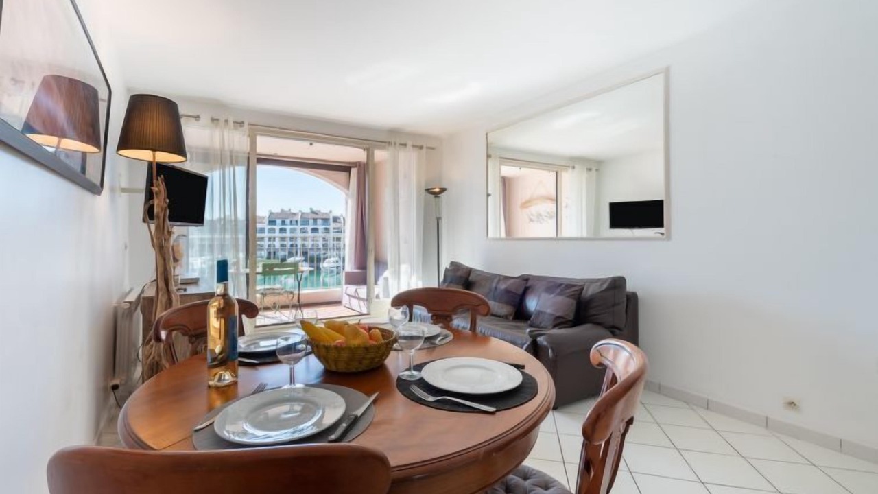 Photo of Bedroom in Port Cogolin