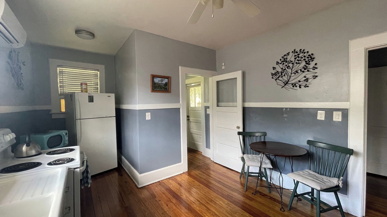 Photo of Bedroom in Murray Hill