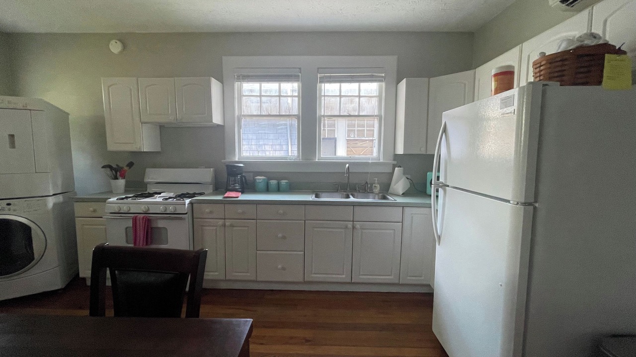 Photo of Bedroom in Murray Hill