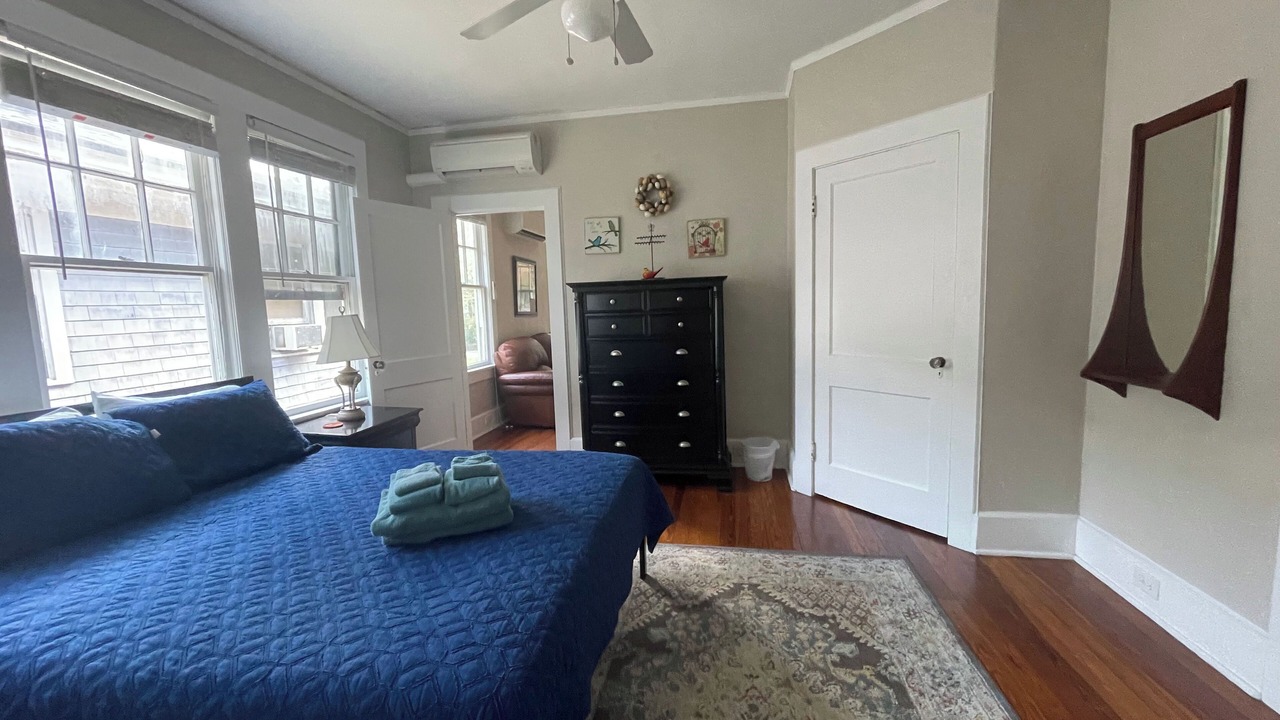 Photo of Others in Murray Hill