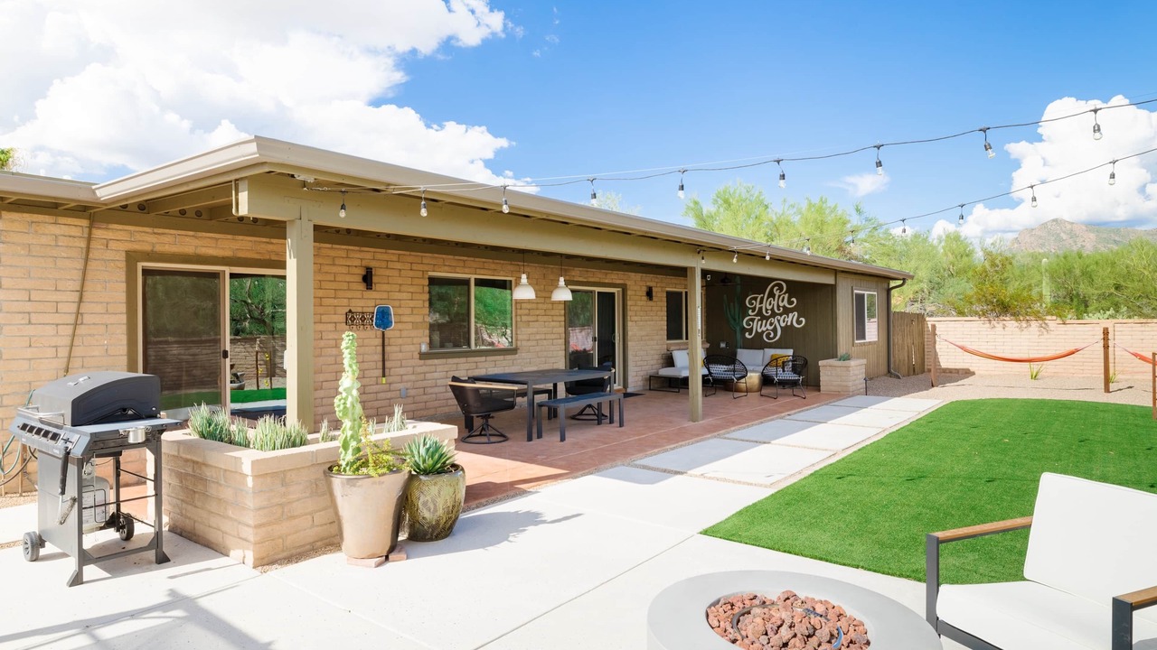 Photo of Outdoor in Casas Adobes West