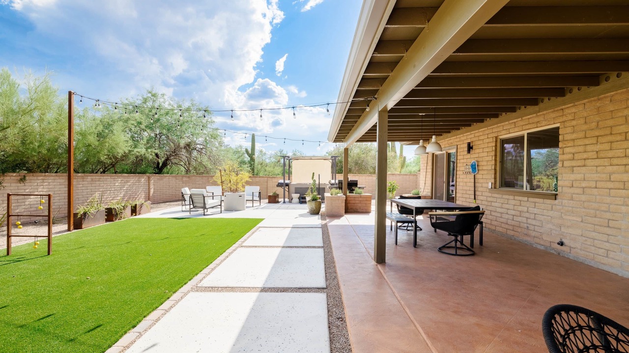 Photo of Others in Casas Adobes West
