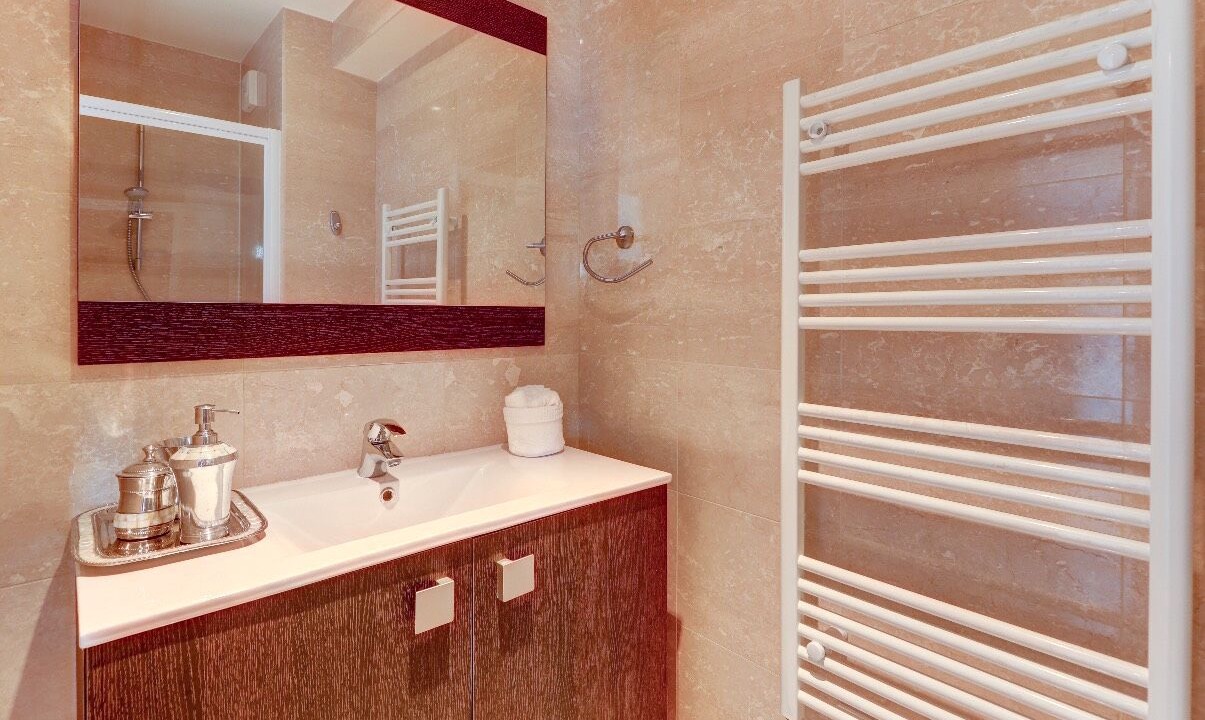 Photo of Bathroom in Beausoleil