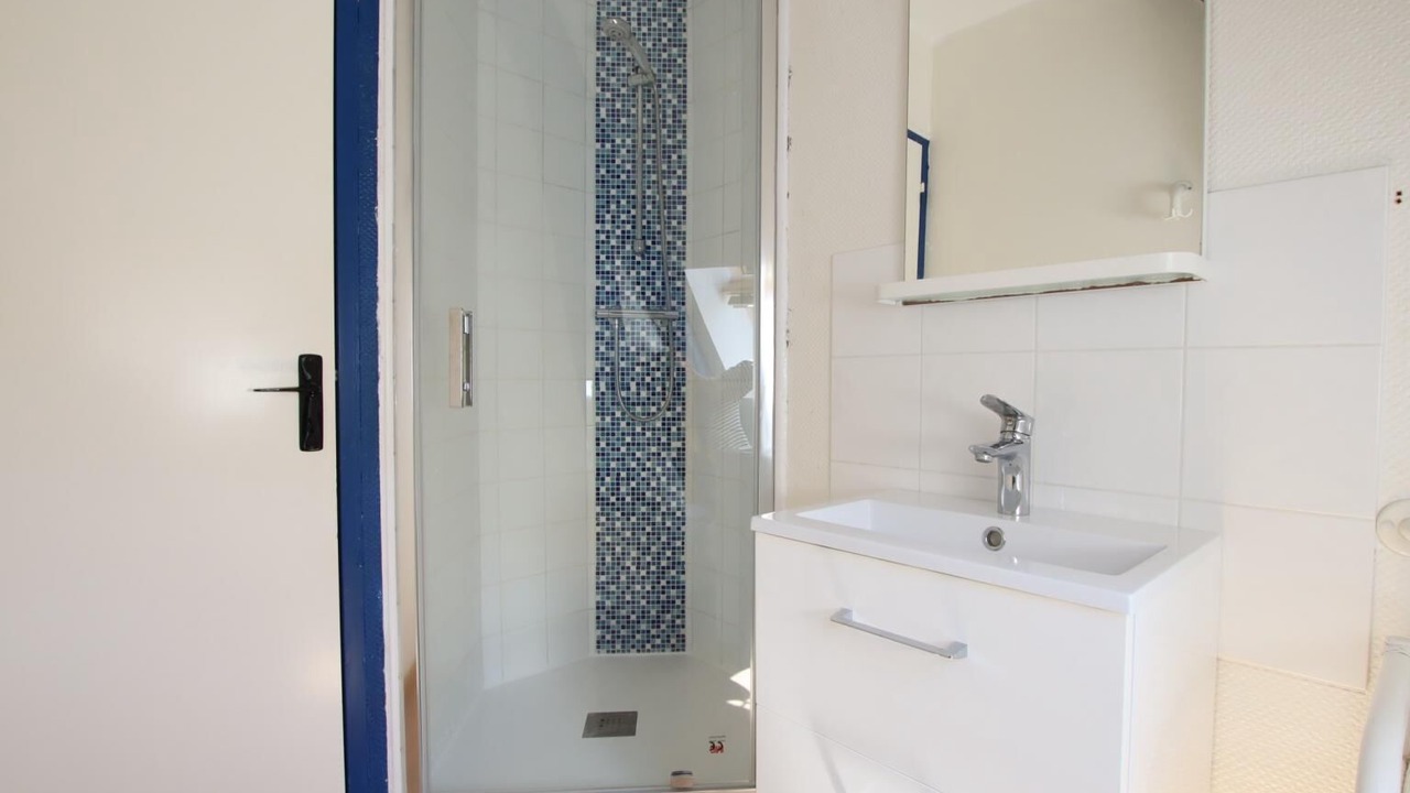 Photo of Bathroom in Borce