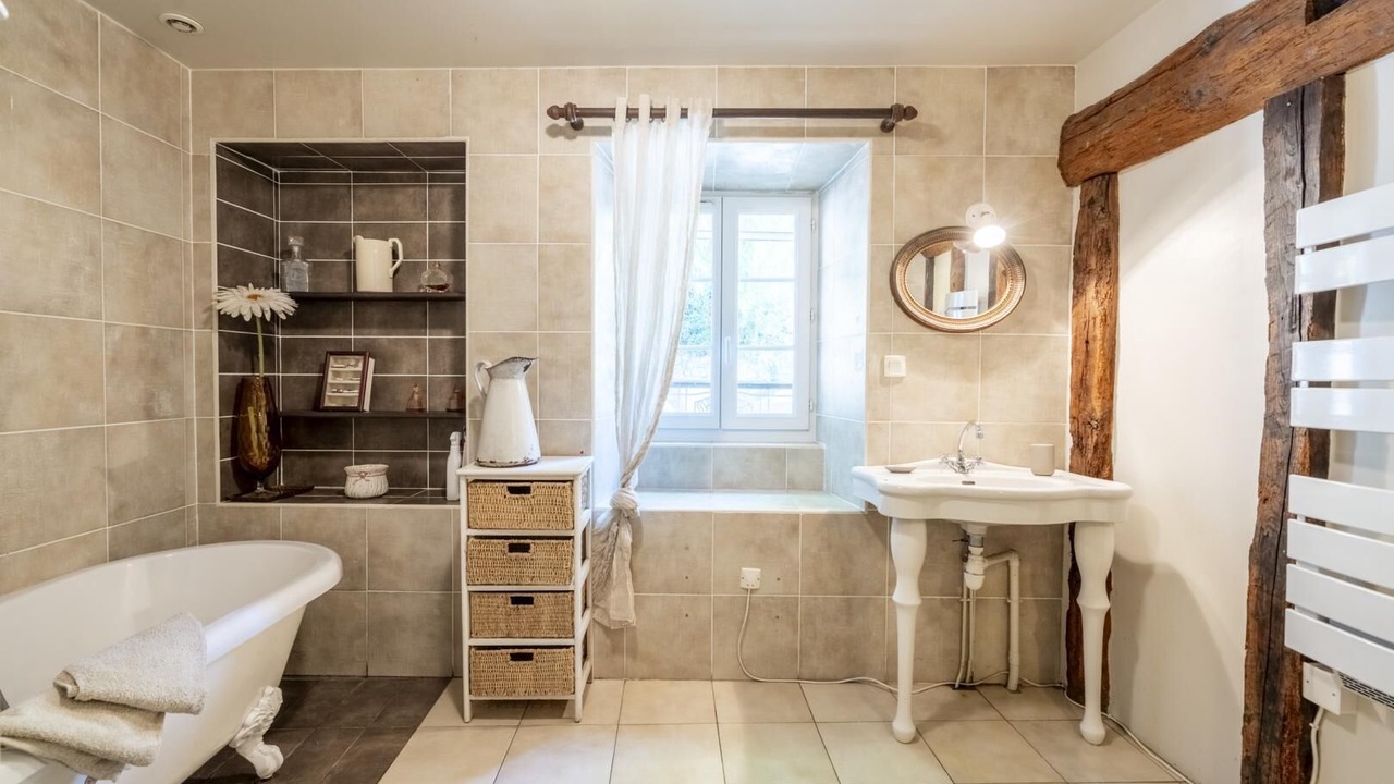 Photo of Bathroom in Aldudes