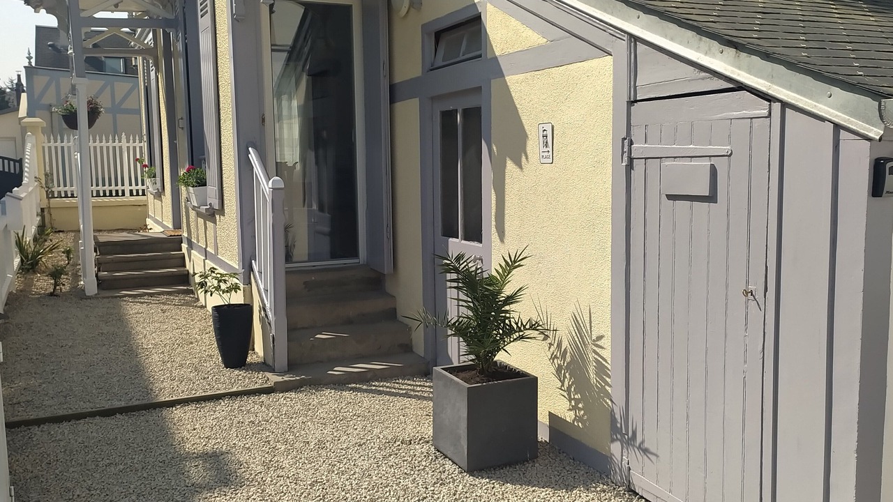 Photo of Outdoor in Lion-sur-Mer