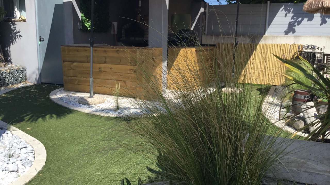 Photo of Outdoor in Saint-Laurent-d'Aigouze