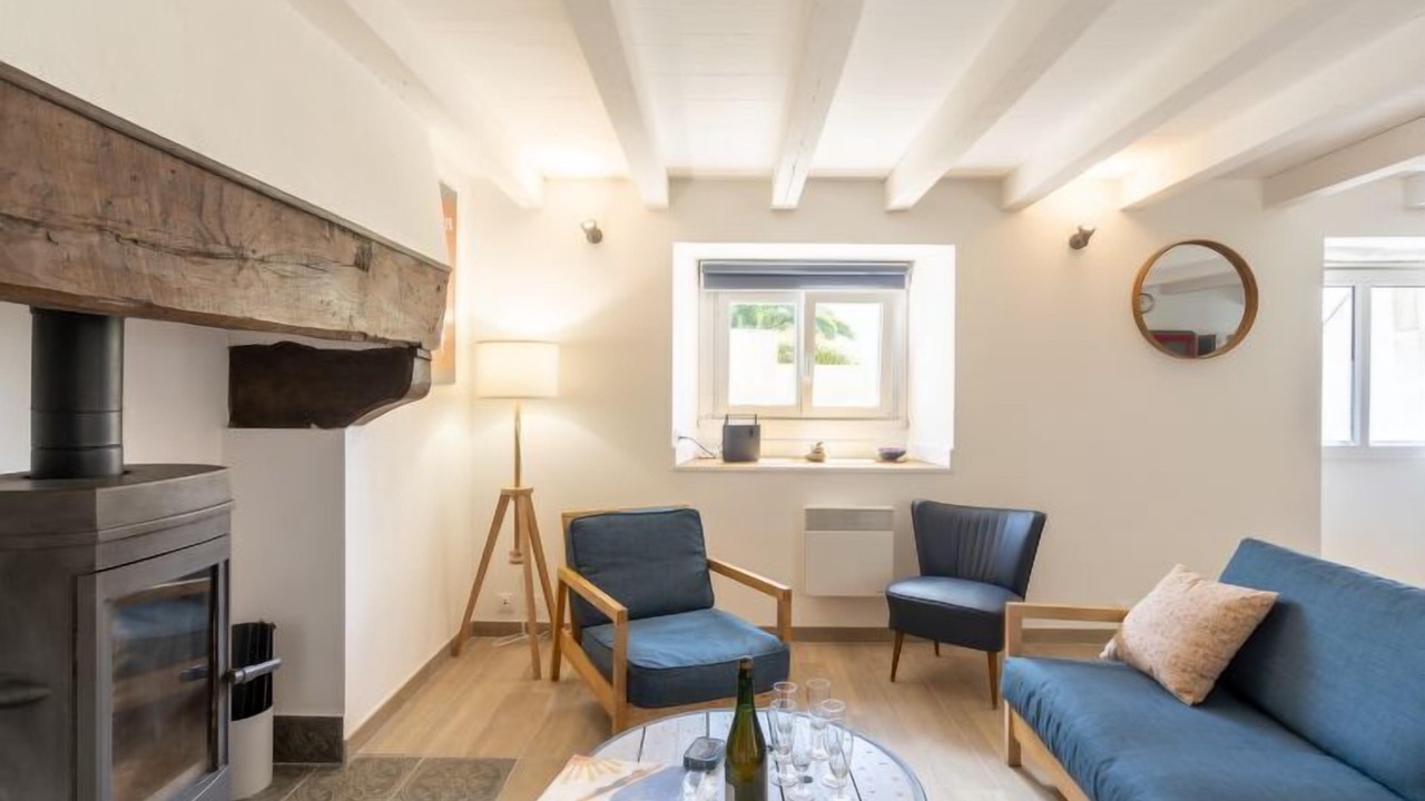 Photo of Livingroom in Ploneour-Lanvern