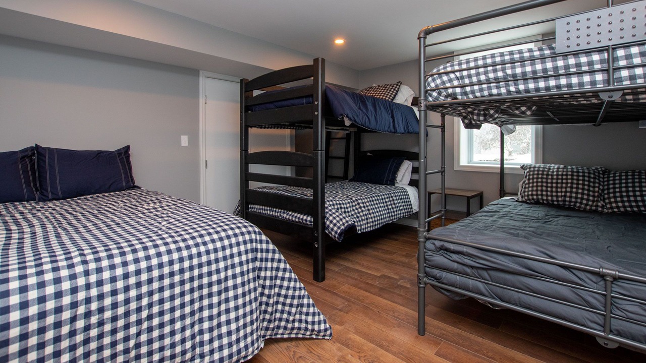 Photo of Bedroom in Lansing