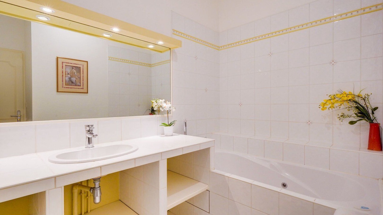 Photo of Bathroom in Grand Parc-Paul Doumer