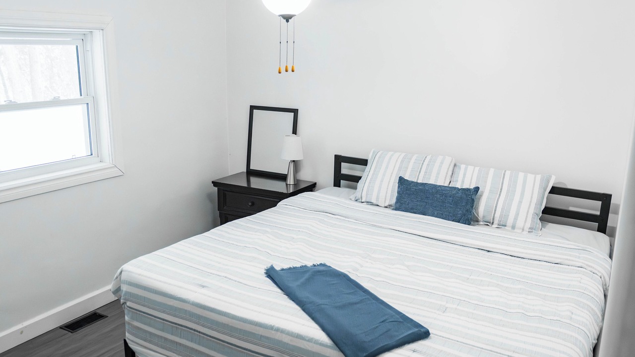 Photo of Bedroom in Sutton