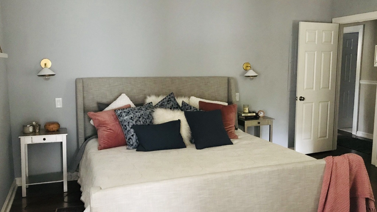 Photo of Bedroom in Forest Hills