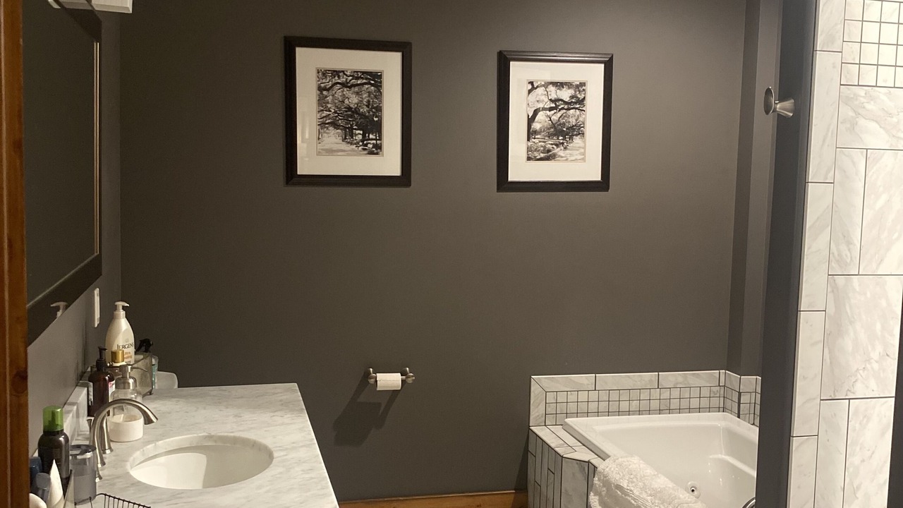 Photo of Bathroom in Elwood