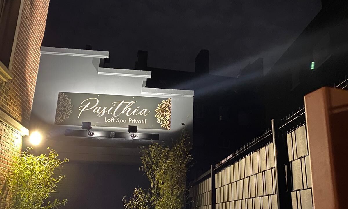 Photo of Outdoor in Gare