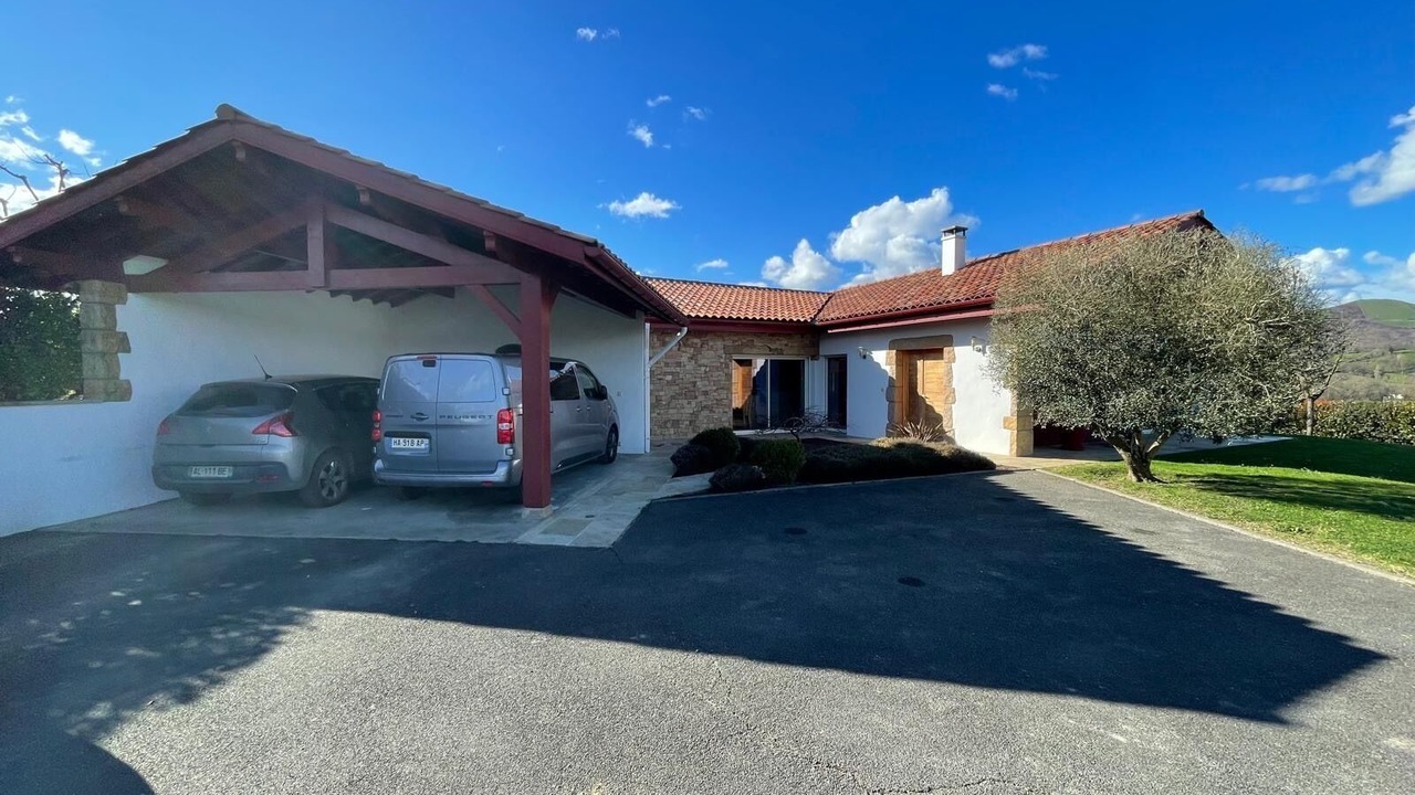 Photo of Outdoor in Irissarry