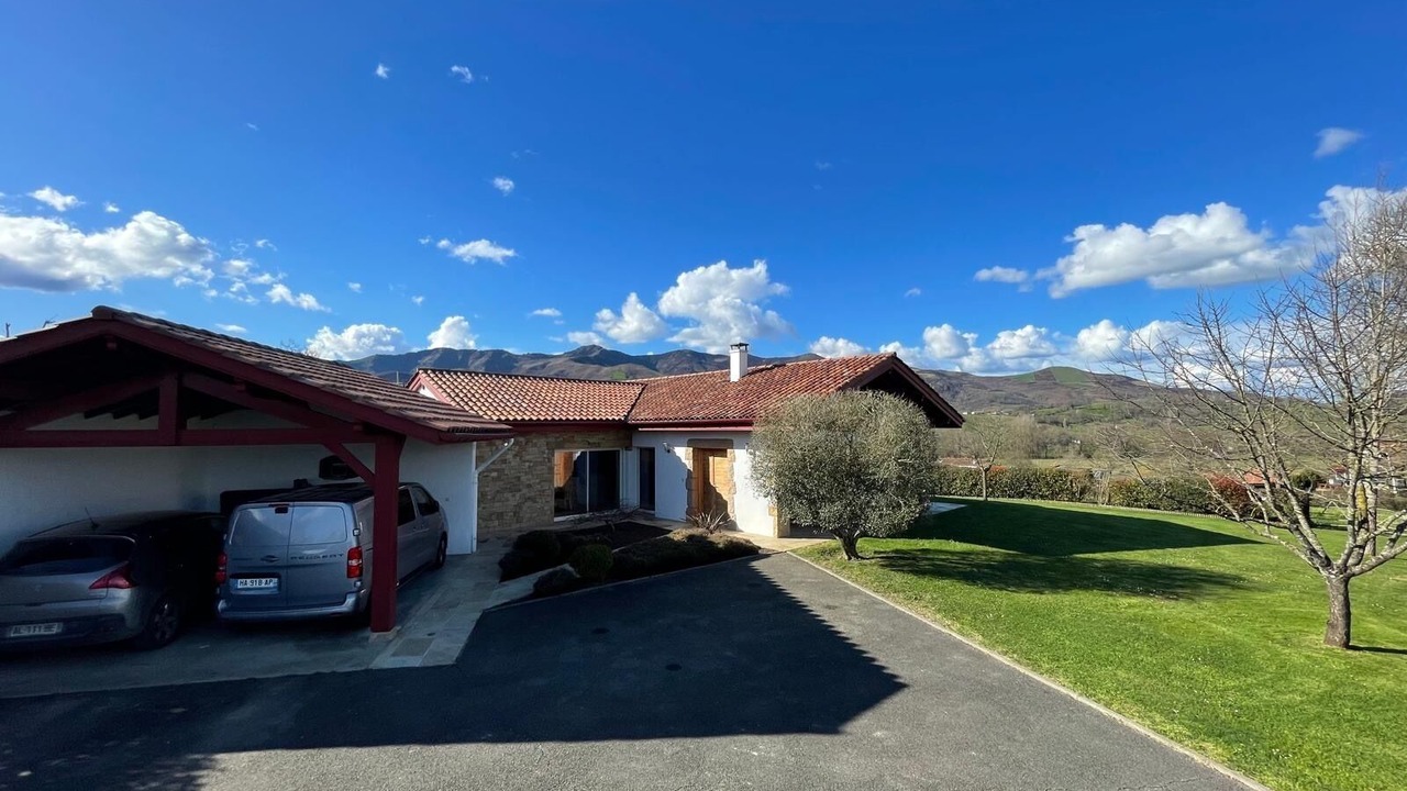 Photo of Outdoor in Irissarry