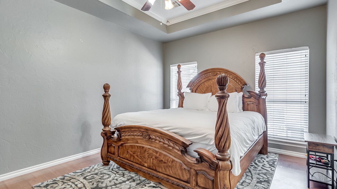 Photo of Bedroom in Yukon
