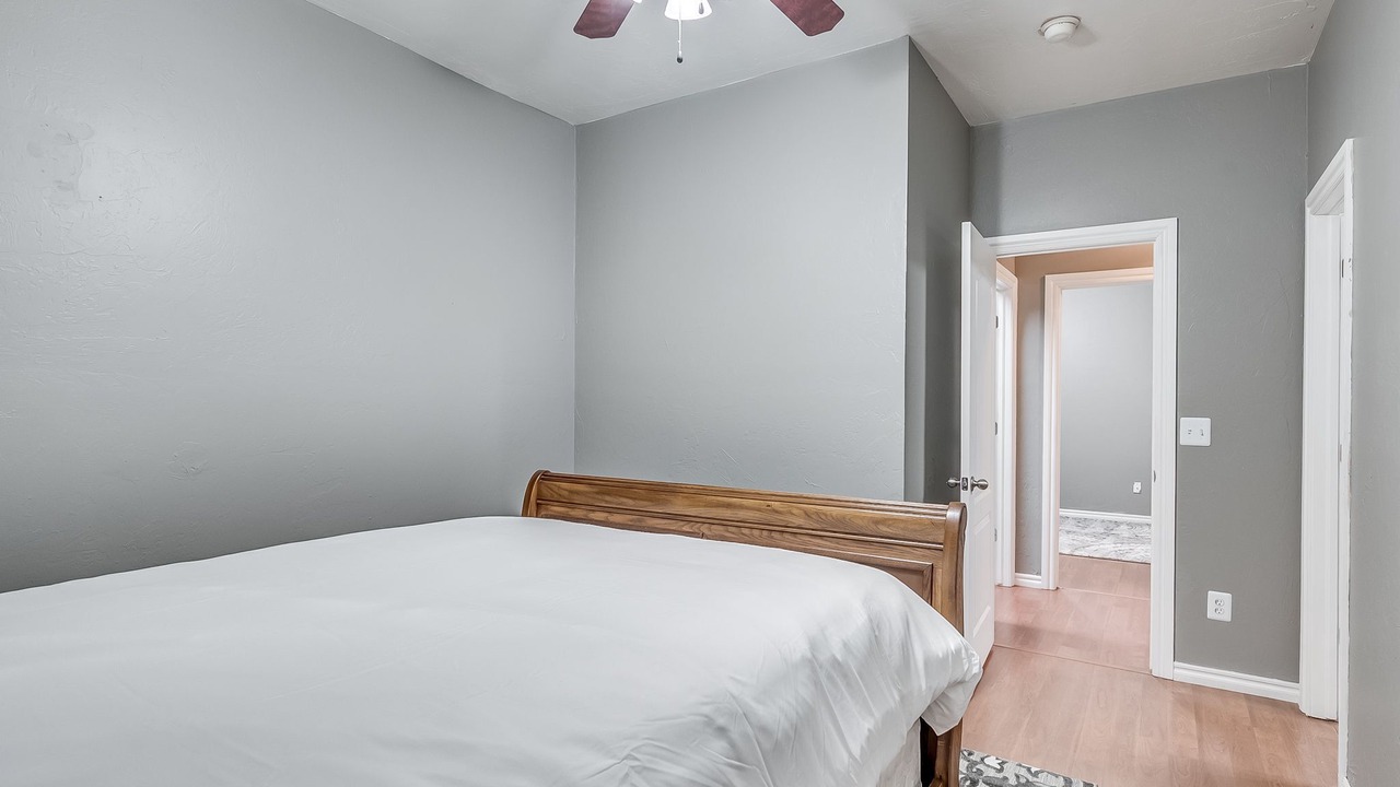 Photo of Bedroom in Yukon