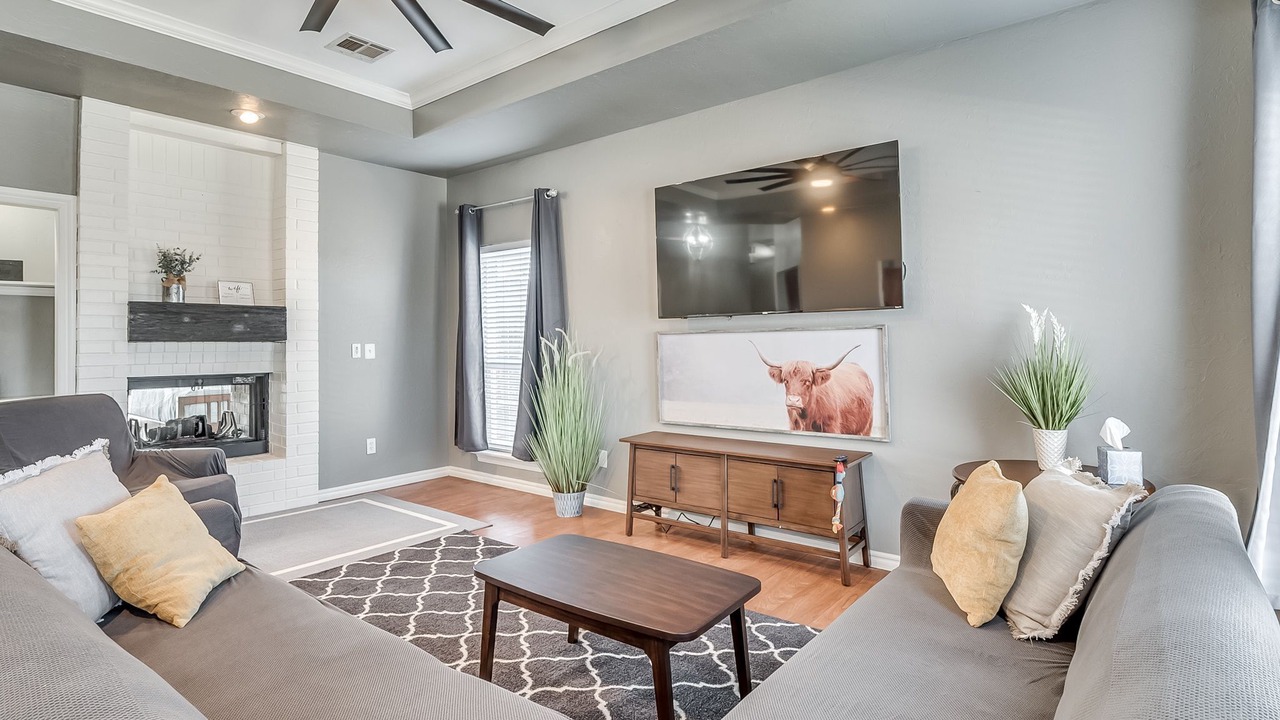 Photo of Livingroom in Yukon