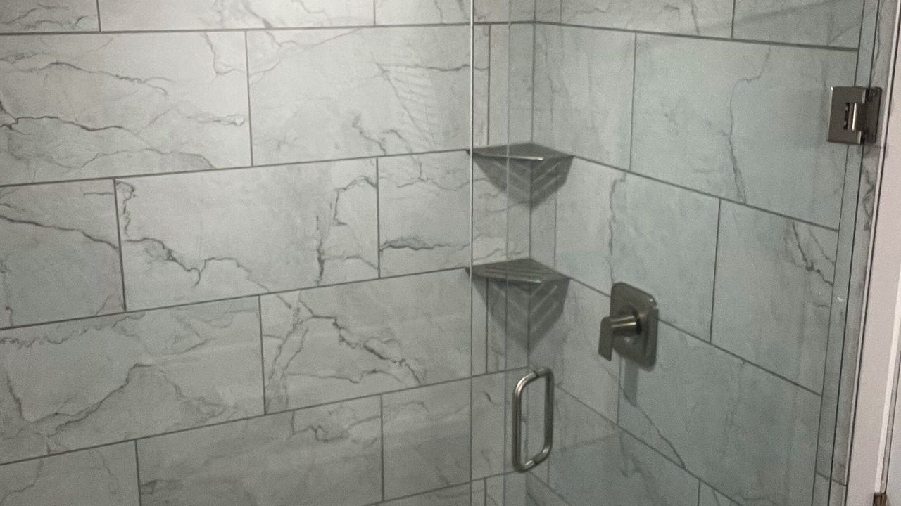 Photo of Bathroom in Huddleston