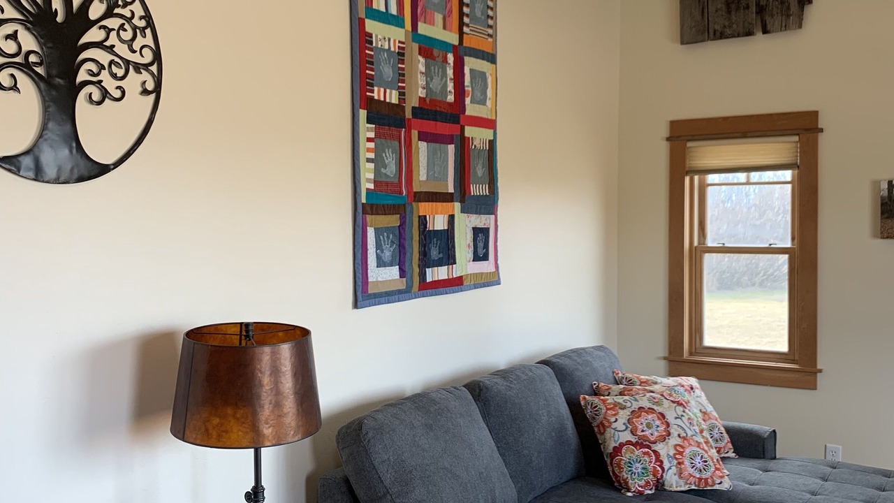 Photo of Livingroom in Four Corners