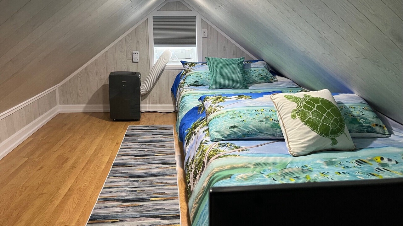 Photo of Bedroom in Long Point