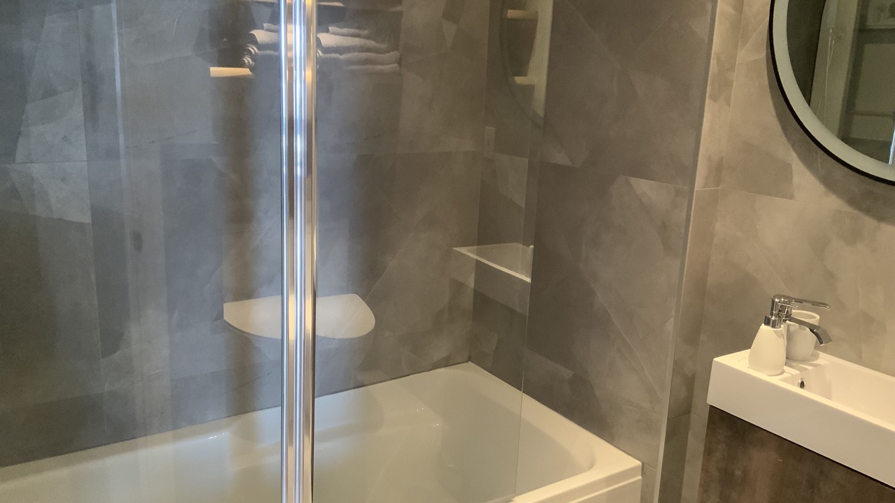 Photo of Bathroom in Orford