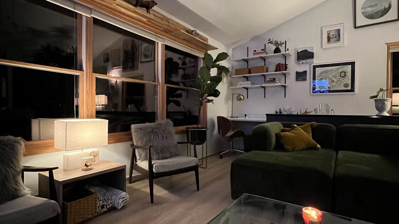 Photo of Livingroom in Laurium